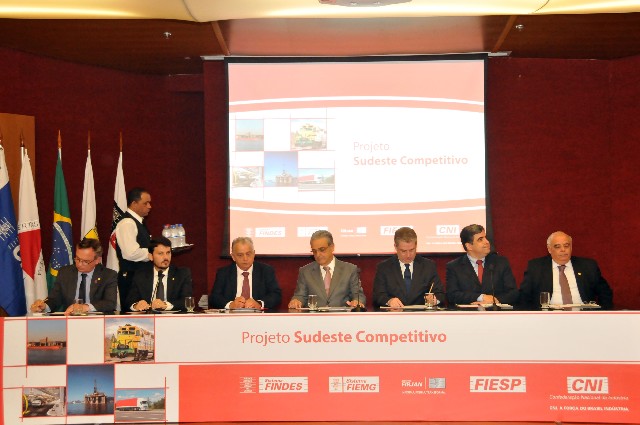 O objetivo do projeto Sudeste Competitivo é a modernização da malha de transportes de carga da região