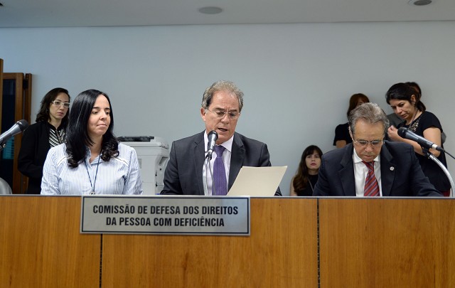 Também foi aprovado debate público sobre programas de governo a serem implementados em apoio a Apaes