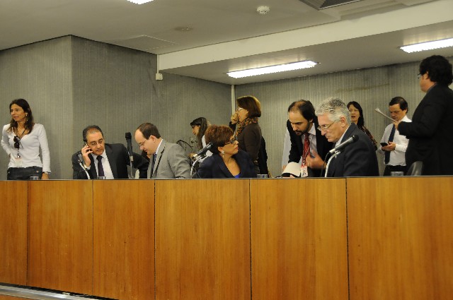 O projeto segue agora para apreciação em 2º turno no Plenário