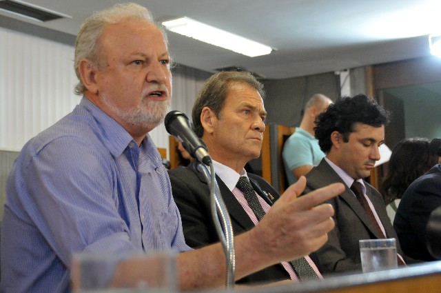 João Pedro Stélide manifestou apoio a Lula e classificou a Lava Jato de hipócrita