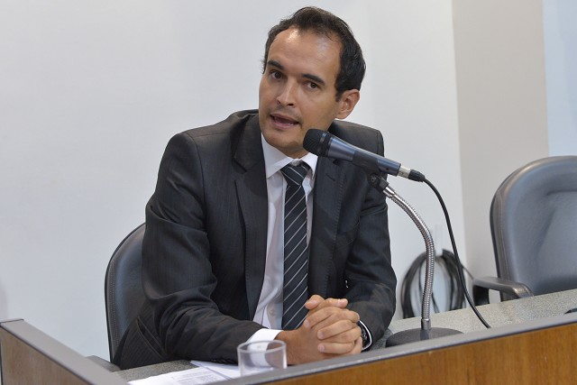 Rômulo Guimarães Dias disse que existe um inquérito policial em andamento para apurar os fatos