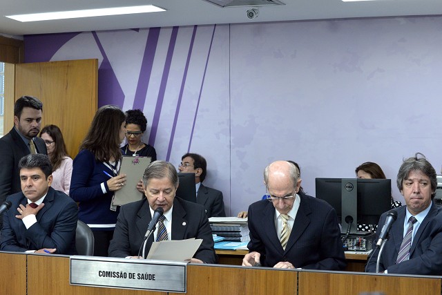 Comissão de Saúde - análise de proposições