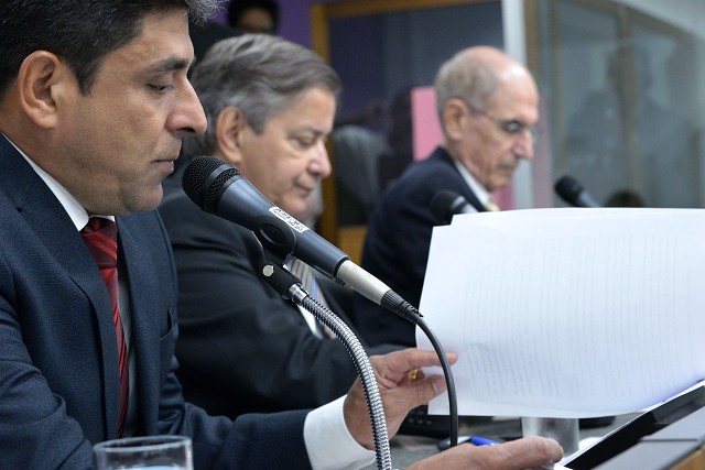 Comissão de Saúde - análise de proposições