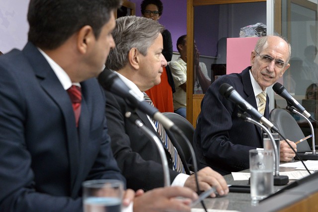 Comissão de Saúde - análise de proposições