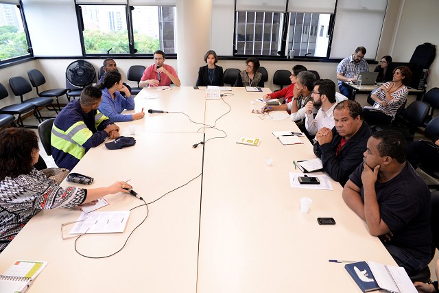 A comissão organizadora discutiu um dos eixos que vai nortear a elaboração do plano