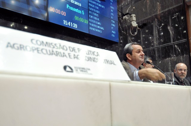 Comissão de Política Agropecuária e Agroindustrial - debate sobre a securitização agrícola