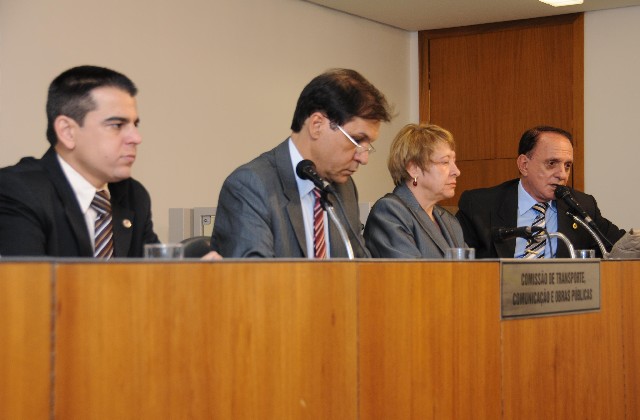 Parlamentares apontaram os principais problemas da MG-050 e cobraram melhorias