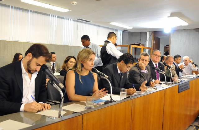 Comissão de Turismo, Indústria, Comércio e Cooperativismo - debate sobre a crise do setor hoteleiro em Belo Horizonte