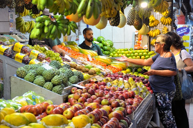 Foram visitados 39 estabelecimentos da Capital e coletados os preços de 59 produtos - Arquivo/ALMG