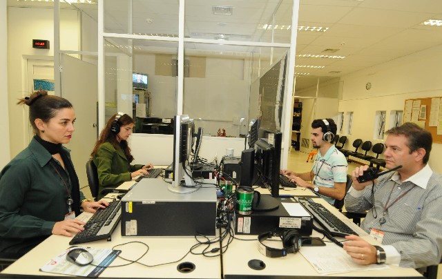 Em 2014, 1.622 reportagens e 700 notas foram produzidas