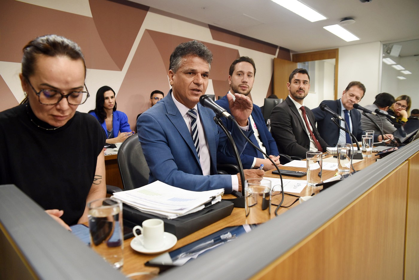 Comissão de Administração Pública - debate sobre terceirização das vistorias pela Coordenação Estadual de Trânsito (CET)