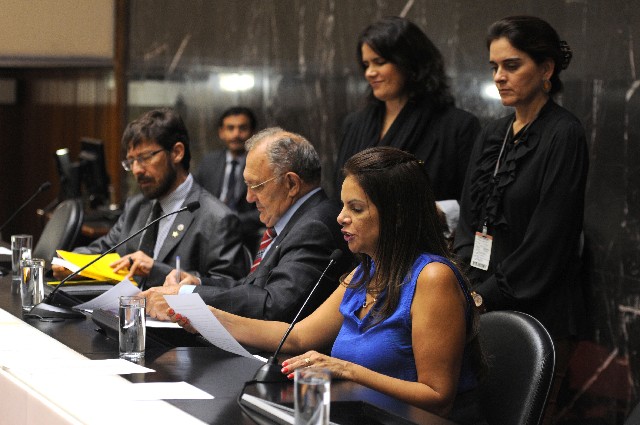 Plenário recebeu projeto do governador que altera a Lei 14.699, de 2003, que dispõe sobre formas de extinção e garantias do crédito tributário