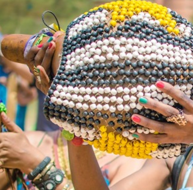 Carnaval 2026: A folia está na rua mas o esquenta é na Rádio Assembleia!