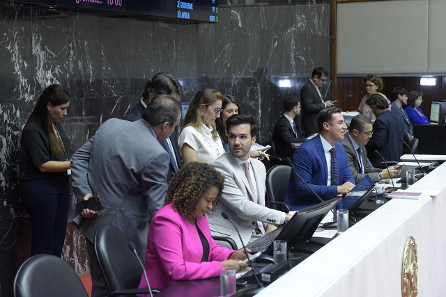 Reunião Ordinária - tarde - análise de proposições