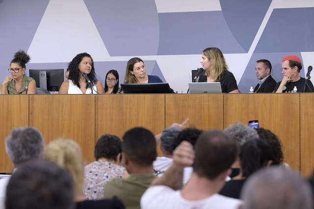 Comissão de Educação, Ciência e Tecnologia - debate os impactos de resolução no funcionamento dos Cesecs