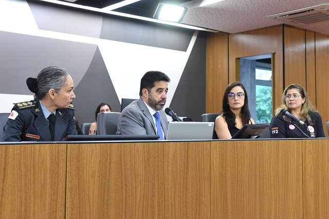 Comissão de Segurança Pública - debate sobre sobrecarga de trabalho dos bombeiros militares do Batalhão de Operações Aéreas