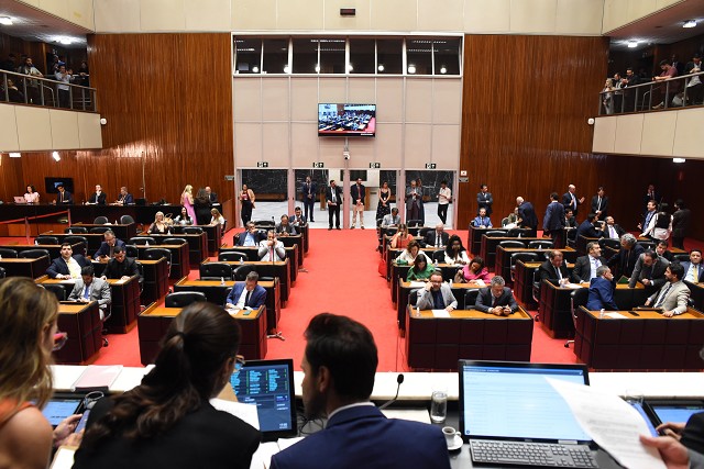 Reunião Extraordinária - tarde - análise de proposições