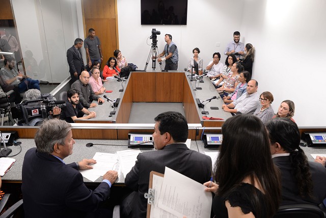 O comitê de representação do Fórum Semeando Letras foi instalado oficialmente pela Comissão de Cultura