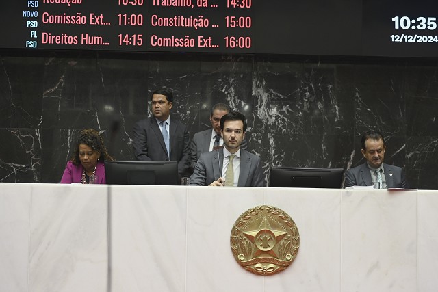 Reunião Extraordinária - manhã - análise de proposições