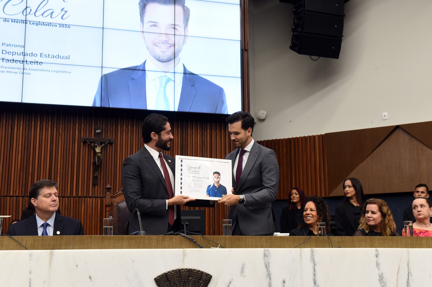 Solenidade de entrega do Grande Colar do Mérito Legislativo Municipal 2024