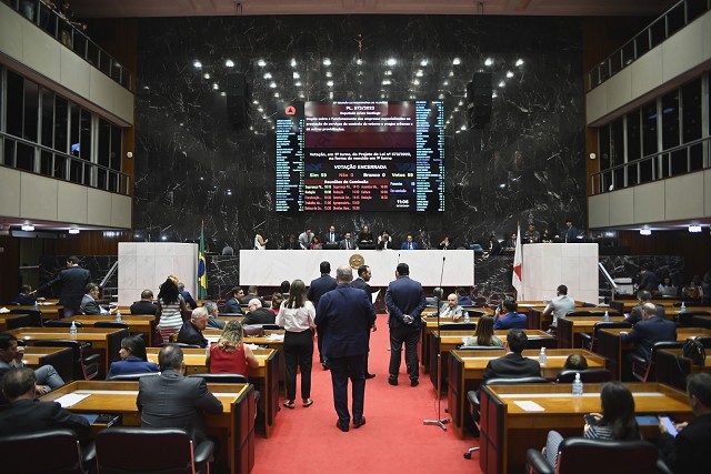 Reunião Extraordinária - manhã - análise de proposições