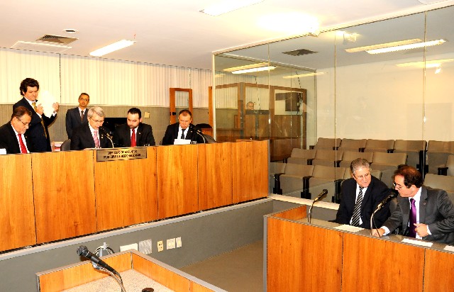 Requerimentos para audiências foram aprovados nesta quarta (20)