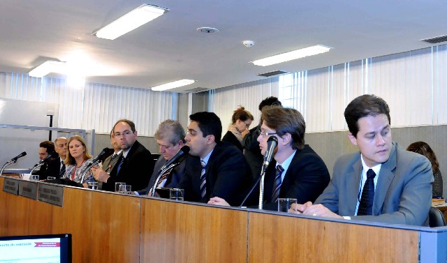 Os representantes do governo apresentaram um balanço do sistema de informação
