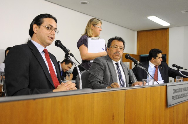 Elismar Prado foi o relator do projeto que prevê desenho universal em moradias