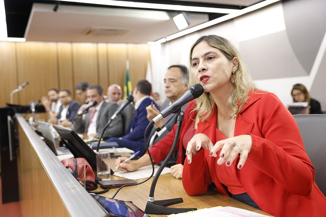 Comissão de Transporte, Comunicação e Obras Públicas - debate sobre concessões de rodovias na RMBH