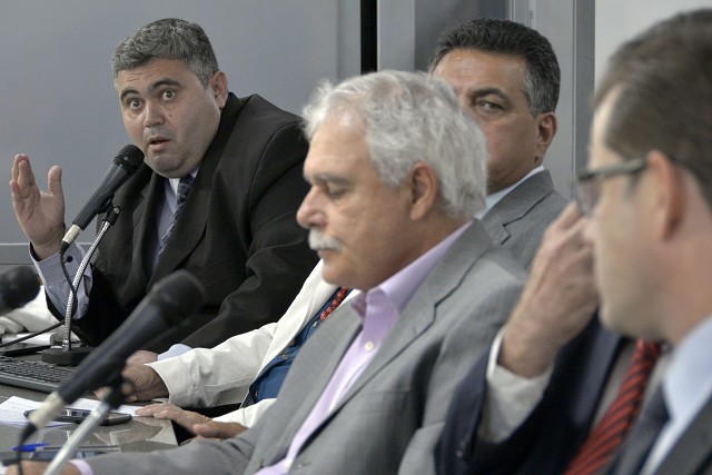 Victor Costa mostrou porque empregados de Furnas também temem privatização