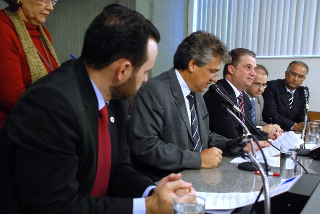 Os projetos podem ser analisados nesta terça (6), em nova reunião da comissão