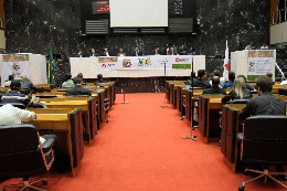 O Ciclo de Debates Muda Futebol Brasileiro, realizado no Plenário da ALMG, foi solicitado pelo deputado João Leite
