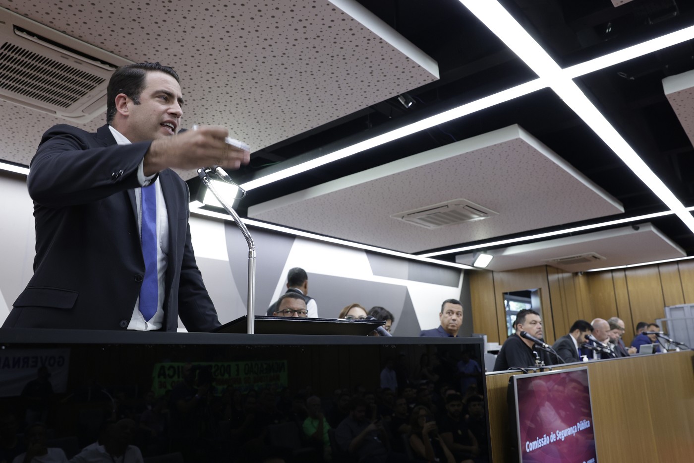 Comissão de Segurança Pública - debate sobre a recomposição salarial de servidores