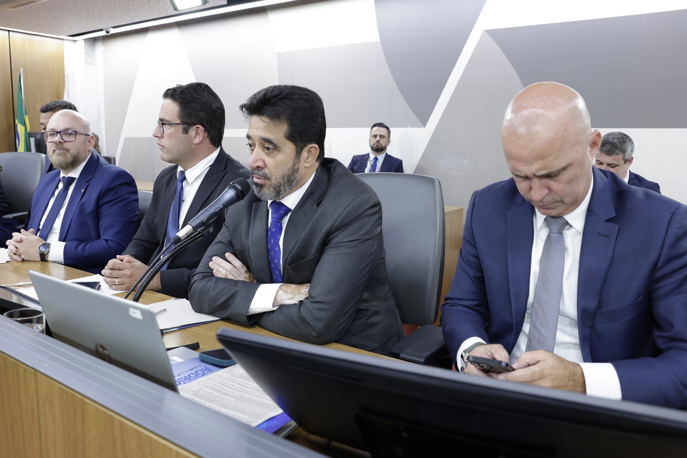 Comissão de Segurança Pública - debate sobre a recomposição salarial de servidores