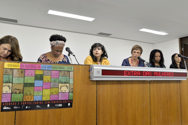 Comissão das Mulheres recebeu especialistas e ativistas para tratar da luta antimanicominal sob a perspectiva feminina