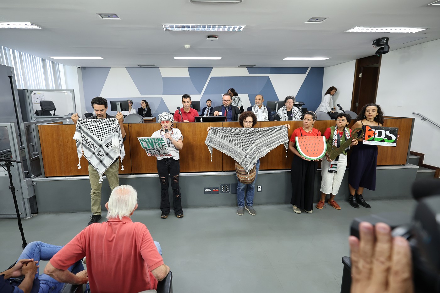 Comissão de Participação Popular - debate sobre o Dia da Terra Palestina