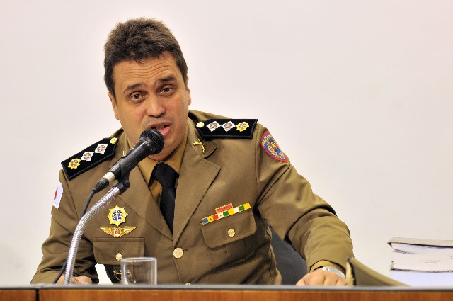 Osvaldo Marques justificou a transferência do soldado alegando necessidade de pessoal