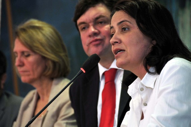 A deputada Rosângela Reis parabenizou o deputado André Quintão pela iniciativa
