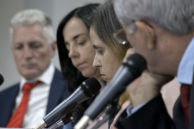 Comissão de Educação, Ciência e Tecnologia - debate sobre denúncia de superfaturamento na compra de câmeras fotográficas digitais