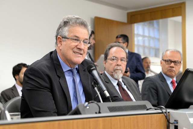 Deputado João Leite defende a inclusão de projetos de valorização do sistema ferroviário no PPAG