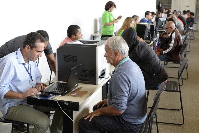 Em uma hora, mais de 500 senhas já haviam sido distribuídas a consumidores interessados em quitar seus débitos