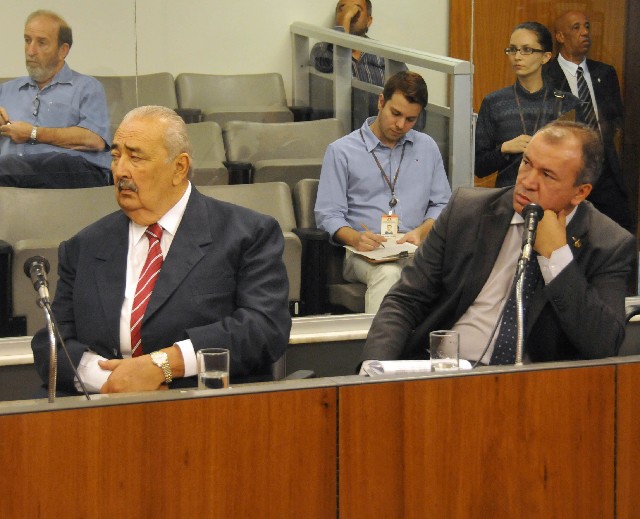 O projeto é de autoria do deputado Paulo Guedes (à dir.)