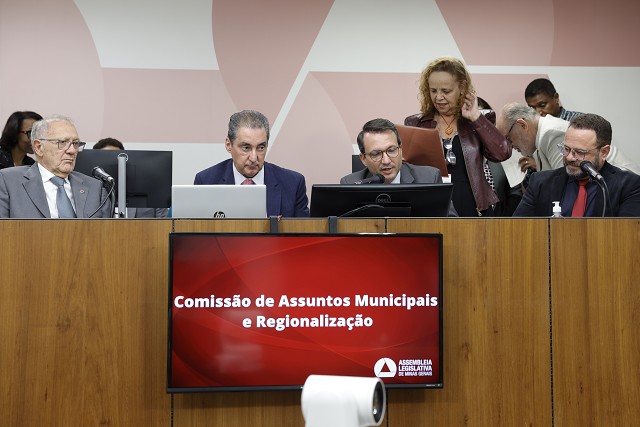 Comissão de Assuntos Municipais e Regionalização - análise de proposições