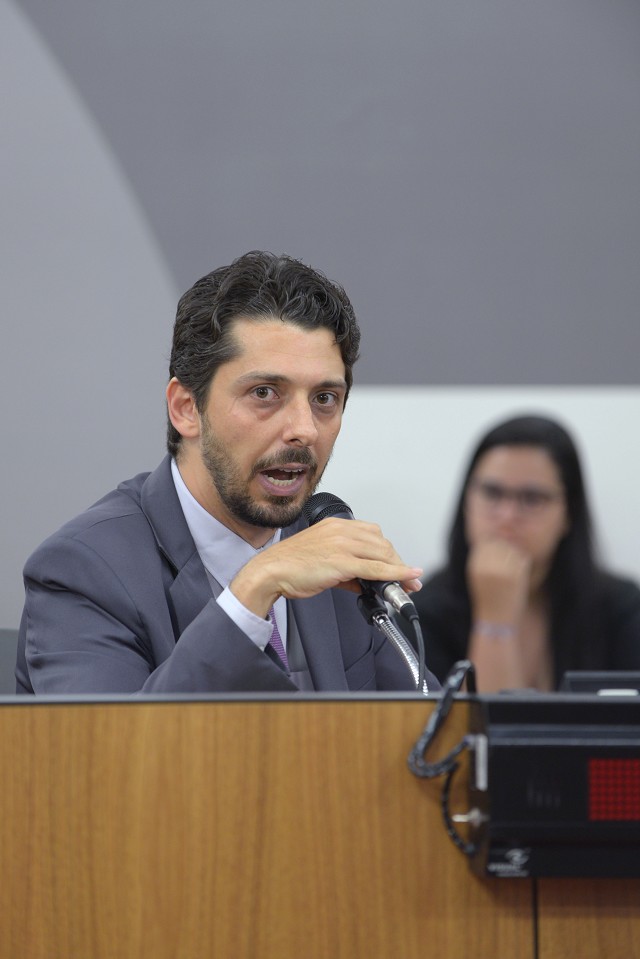 Para subsecretário, deficit previdenciário seria a principal causa para crise