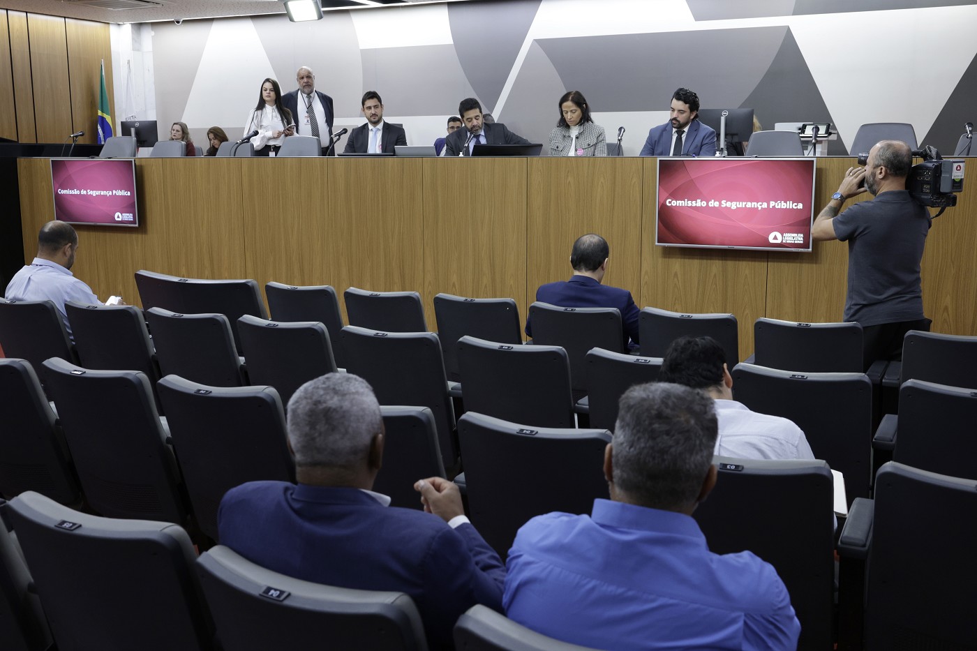Comissão de Segurança Pública - debate sobre a DRV