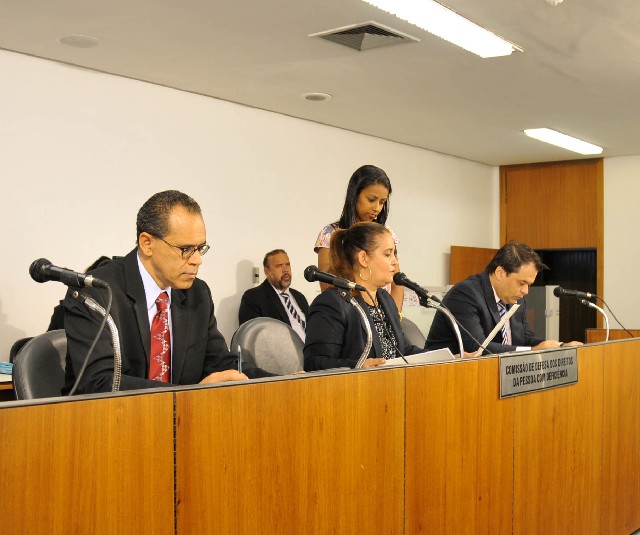 A comissão aprovou dois requerimentos de audiência pública e dois de visita técnica