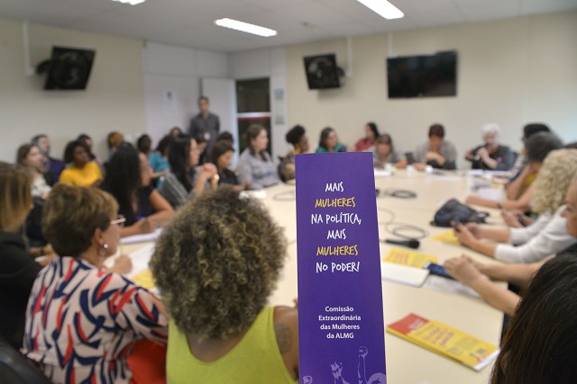 A ideia de criação de um calendário de luta para o ano de 2019 foi apresentada e apoiada pelos presentes