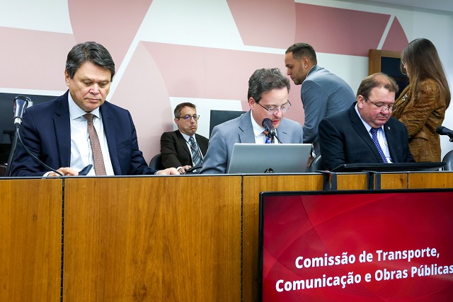 Comissão de Transporte, Comunicação e Obras Públicas - análise de proposições