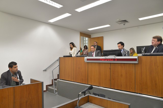 Gildázio Alves é ex-aluno da Fucam e já ocupa o cargo de presidente interino da instituição