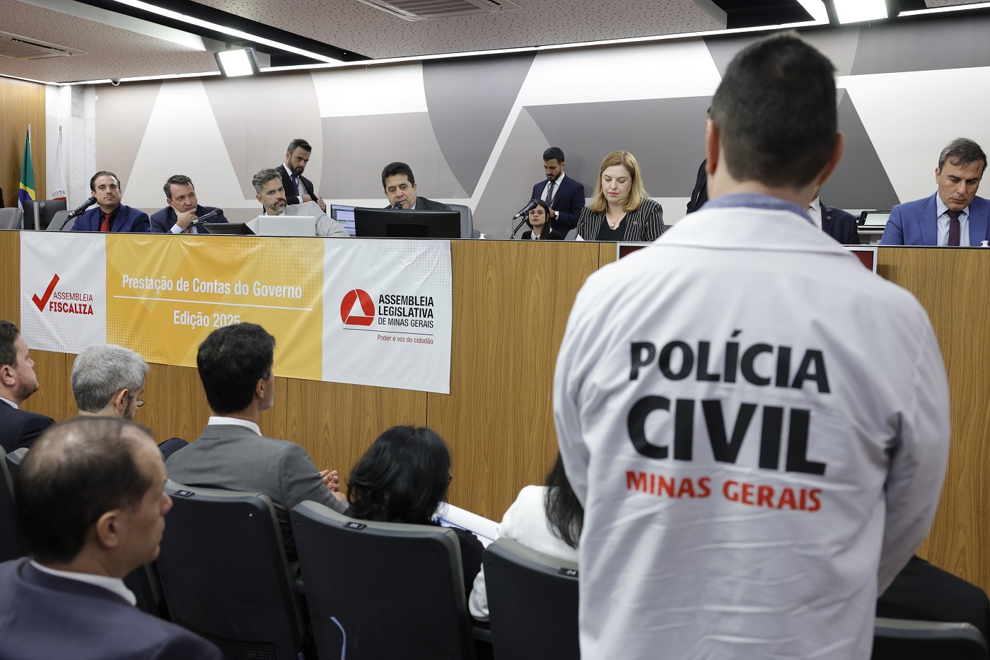 Assembleia Fiscaliza - Comissões de Segurança Pública e da Mulher - prestação de contas da Polícia Civil